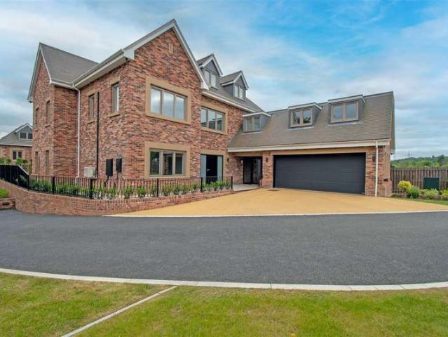 Farm for sale in Aldridge, West Midlands