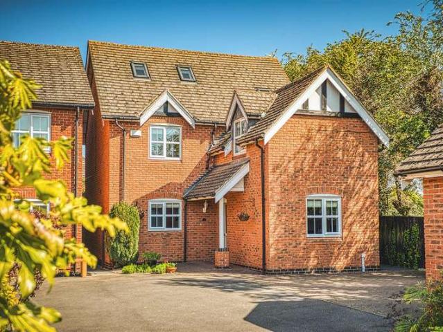 Farm for sale in Mickleover, East Midlands