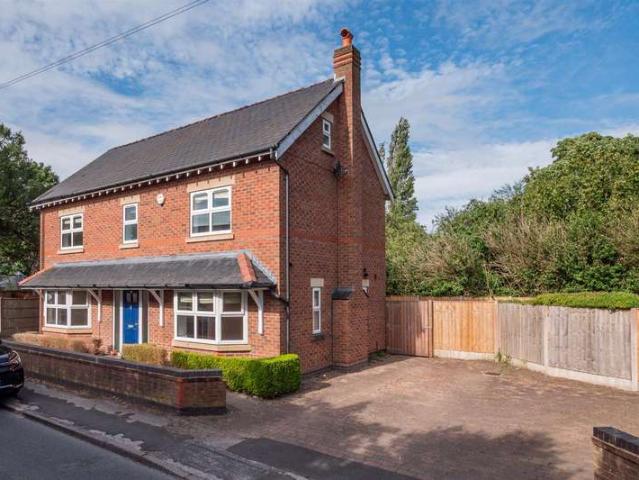 Farm for sale in Oughtrington, Warrington