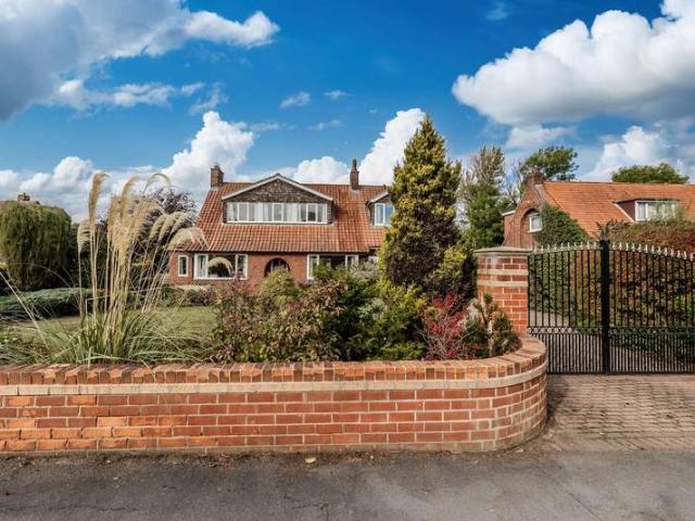 Farm for sale in Darras Hall, Ponteland