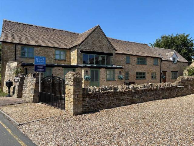 Farm for rent in Fossebridge, Gloucestershire