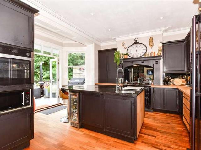 Farm for sale in Ringlestone, Maidstone