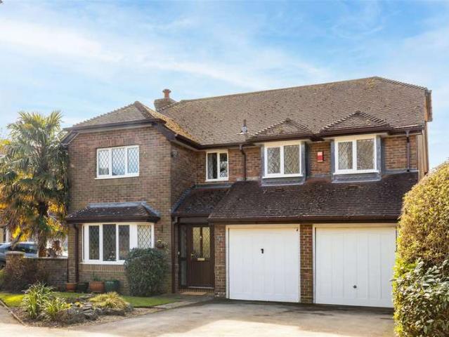 Farm for sale in Scaynes Hill, Perryfields