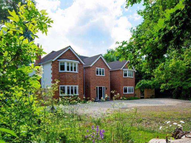 Farm for sale in Swallow, Buckinghamshire