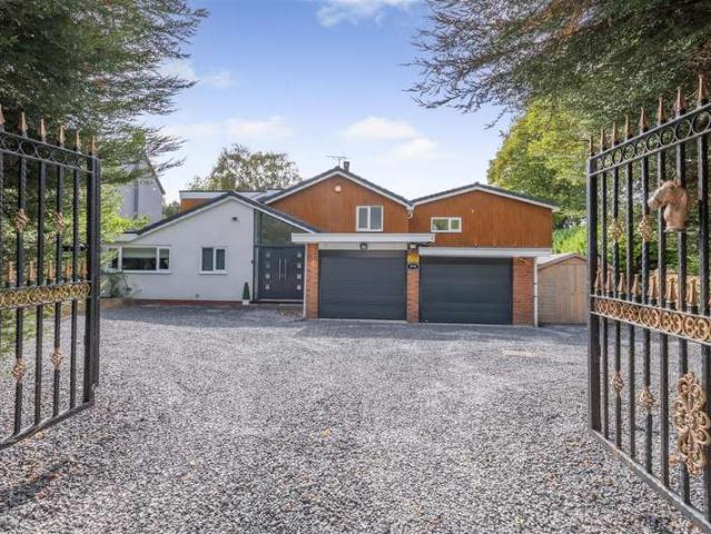 Farm for sale in Aldridge, West Midlands