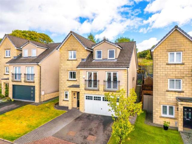 Farm for sale in Bathgate, Scotland