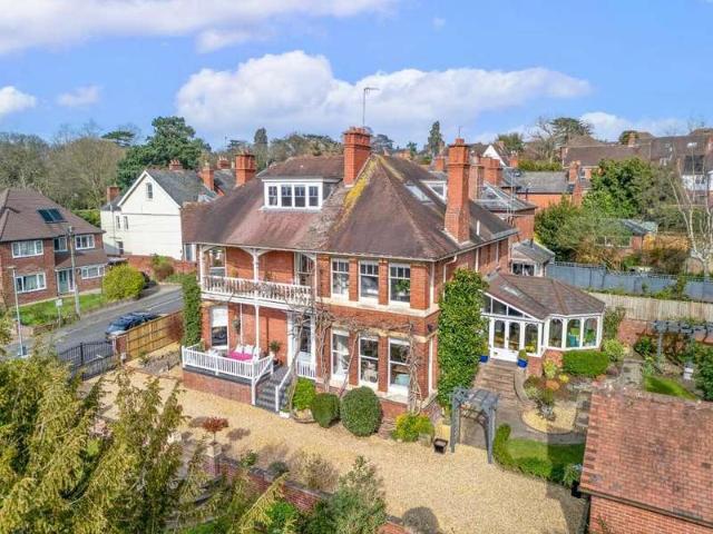 Farm for sale in Portfields, Lower Bullingham