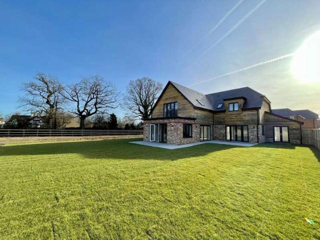 Farm for sale in Hillview, Surrey
