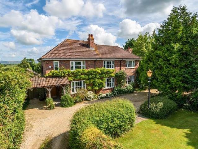 Farm for sale in Mark