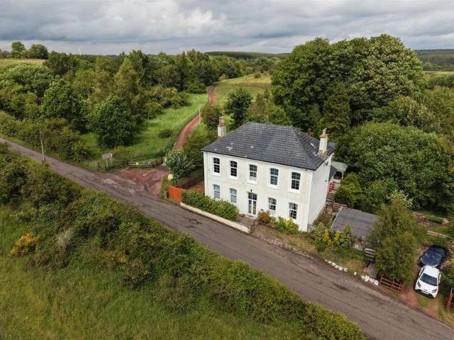 Farm for sale in Kirkmuirhill, Scotland