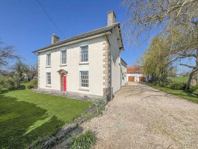 Farm for sale in Mark