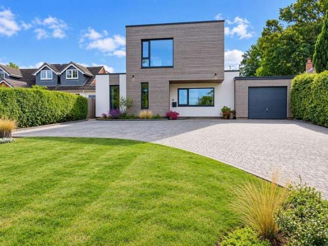 Farm for sale in Little Heath, Dacorum