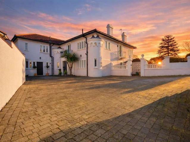 Farm for sale in Collington, Heathlands