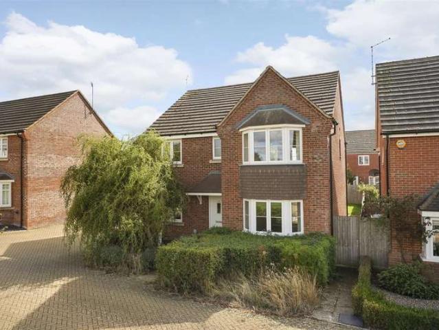 Farm for sale in Long Buckby, West Northamptonshire