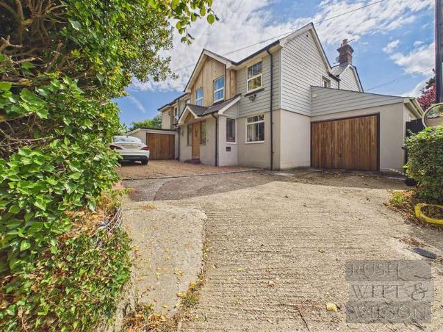 Farm for sale in Cross In Hand, East Sussex