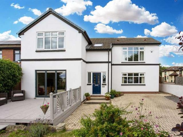 Farm for sale in Garforth, West Yorkshire