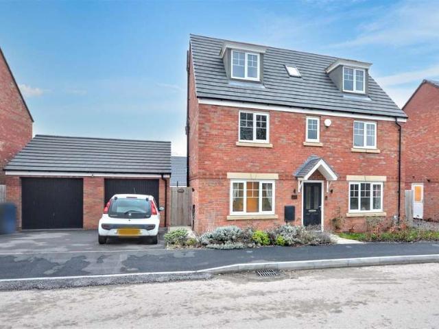 Farm for sale in Stone, Baswich