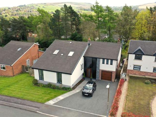 Farm for sale in Disley