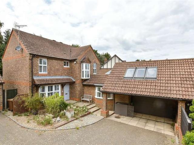 Farm for sale in Red Hill, Surrey