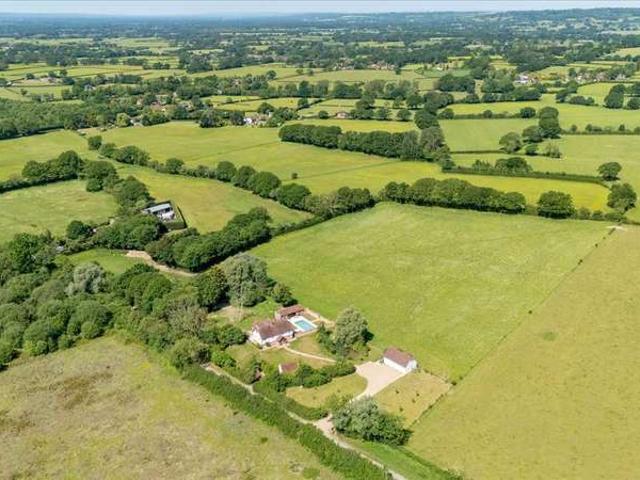 Farm for sale in Bridgefield, Kent