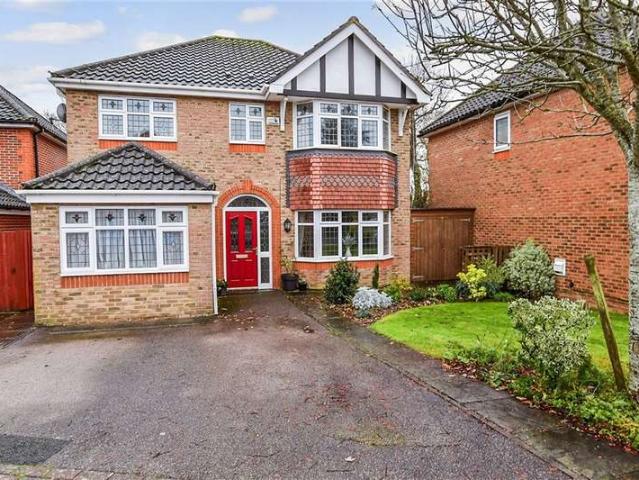 Farm for sale in Park Farm, Bridgefield