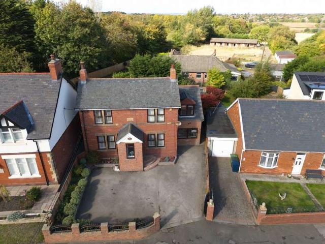 Farm for sale in Sunniside, Gateshead