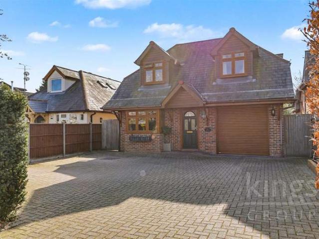 Farm for sale in Old Harlow, Harlow