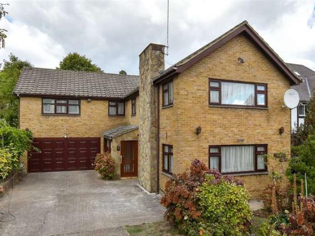 Farm for sale in London Borough of Croydon, Greater London