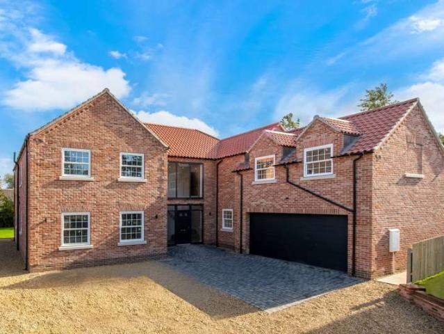 Farm for sale in Barholm, Lincolnshire
