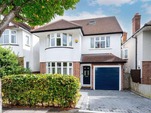 Farm for sale in Berrylands, Greater London