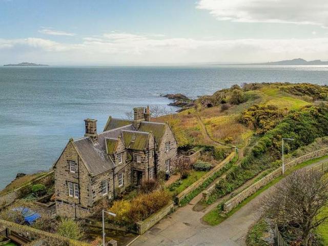 Farm for sale in Burntisland, Scotland