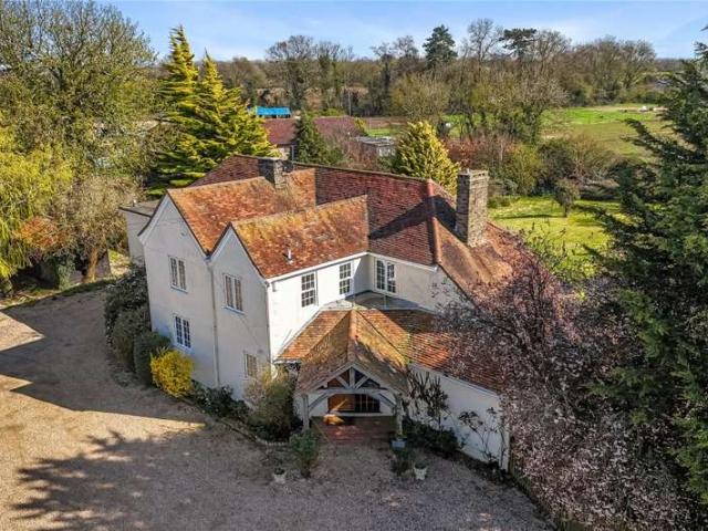 Farm for rent in Matching, Epping