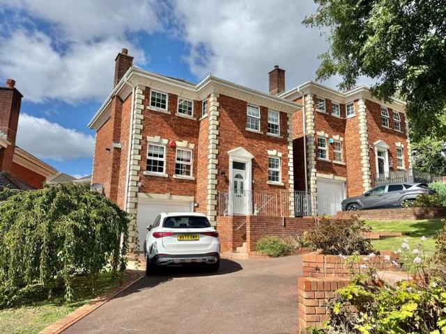 Farm for sale in Mount Wise