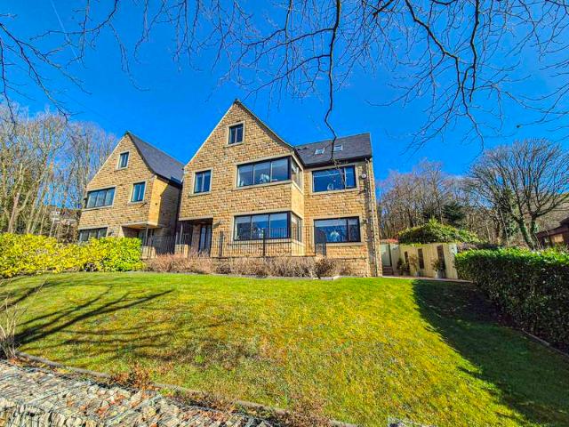Farm for sale in Lydgate, Pendock