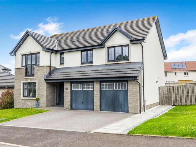 Farm for sale in Livingston, Murieston