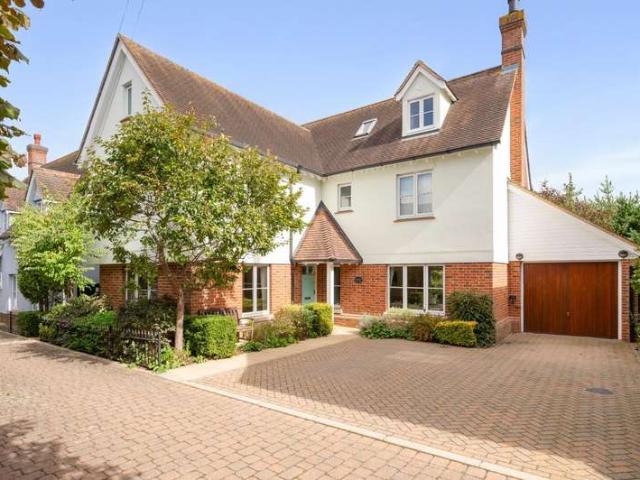 Farm for sale in Church End, Duton Hill