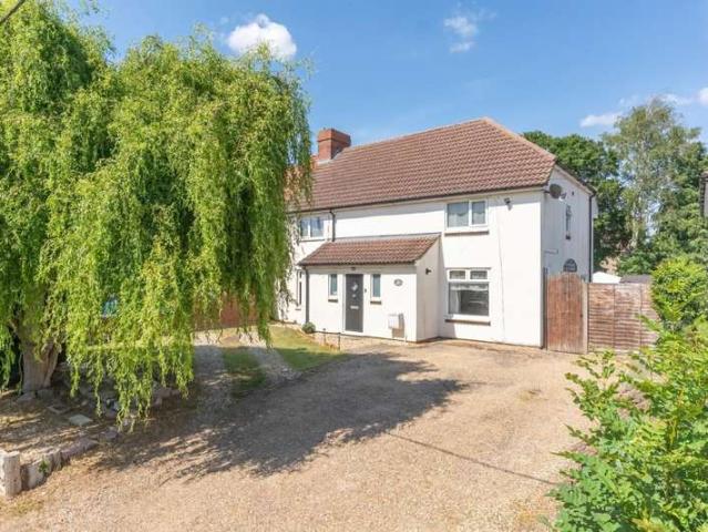 Farm for sale in Eaton Bray, Bedfordshire