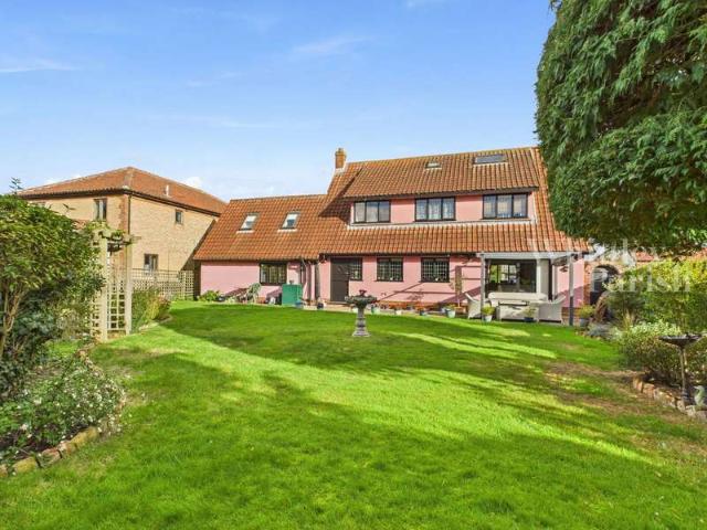 Farm for sale in Gislingham, Mid Suffolk