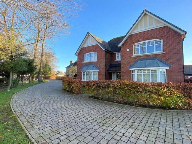 Farm for sale in Stourbridge, West Midlands