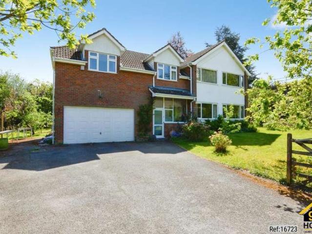 Farm for sale in Pouchen End, Hertfordshire