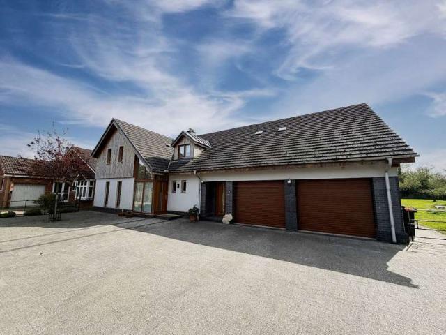 Farm for sale in Emberton