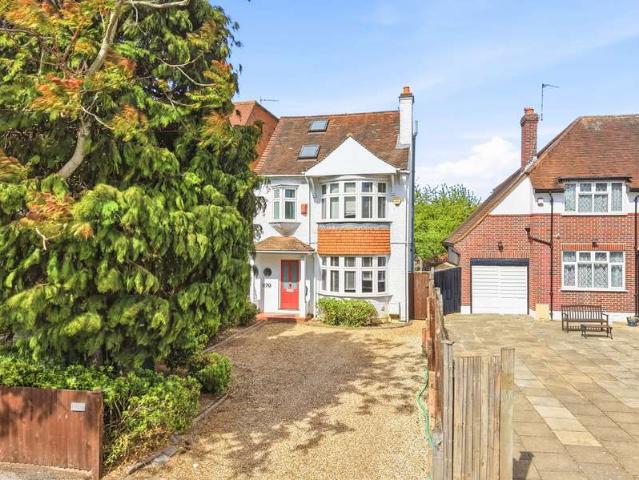 Farm for sale in London Borough of Merton, Raynes Park