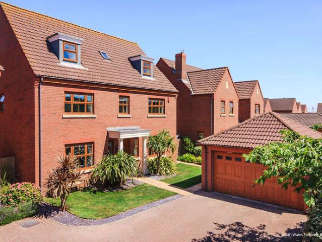 Farm for sale in Porthcawl, Nottage