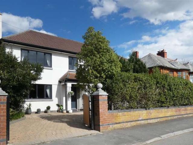 Farm for sale in Huyton, Knowsley