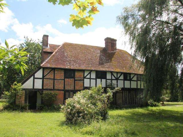Farm for rent in Waltham Chase, Hampshire