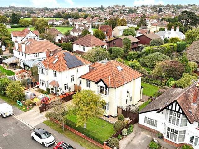 Farm for sale in Feckenham, City Of Bristol