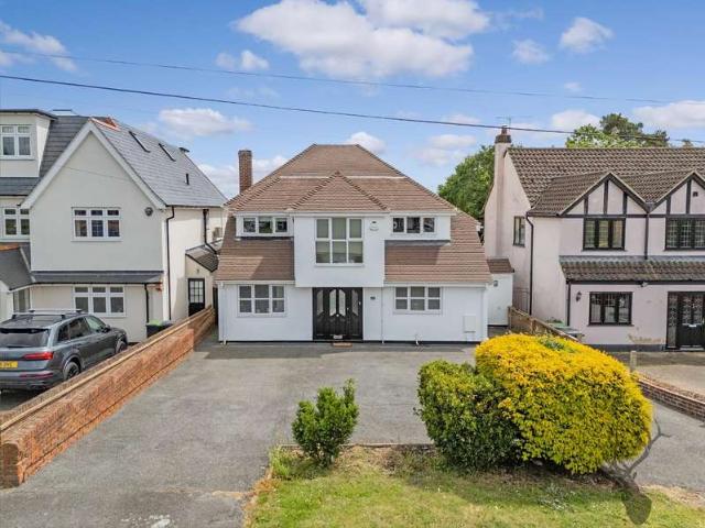 Farm for sale in Debden Green, Epping