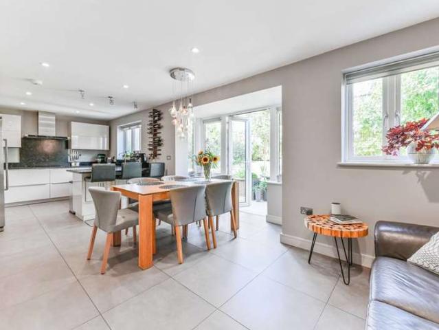 Farm for sale in Upper Norwood, Upper Norwood