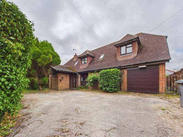 Farm for sale in Bradfield, West Berkshire