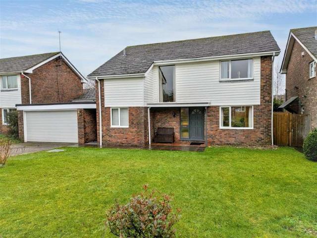 Farm for sale in Chichester, Littlecote